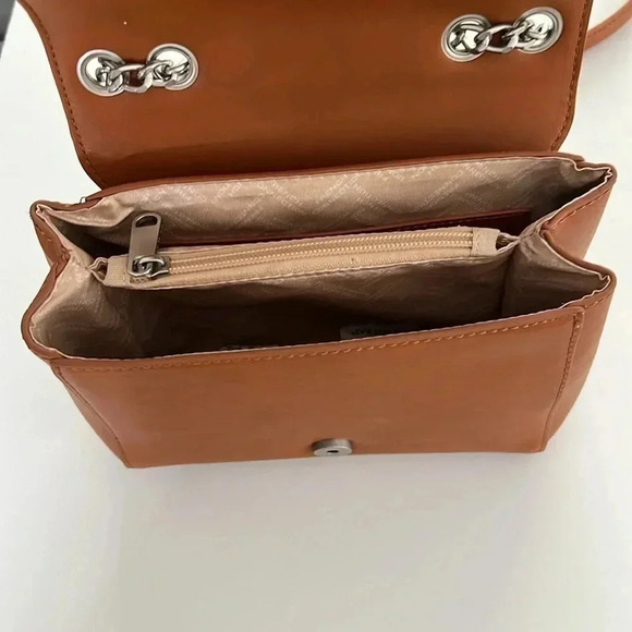 French Connection Crossbody Bag 23 L x 18 H x 8 W golden brown NWOT - Picture 6 of 12